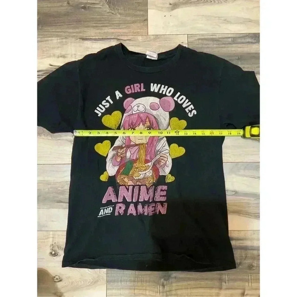 Anime graphic black t-shirt size medium - Picture 6 of 7